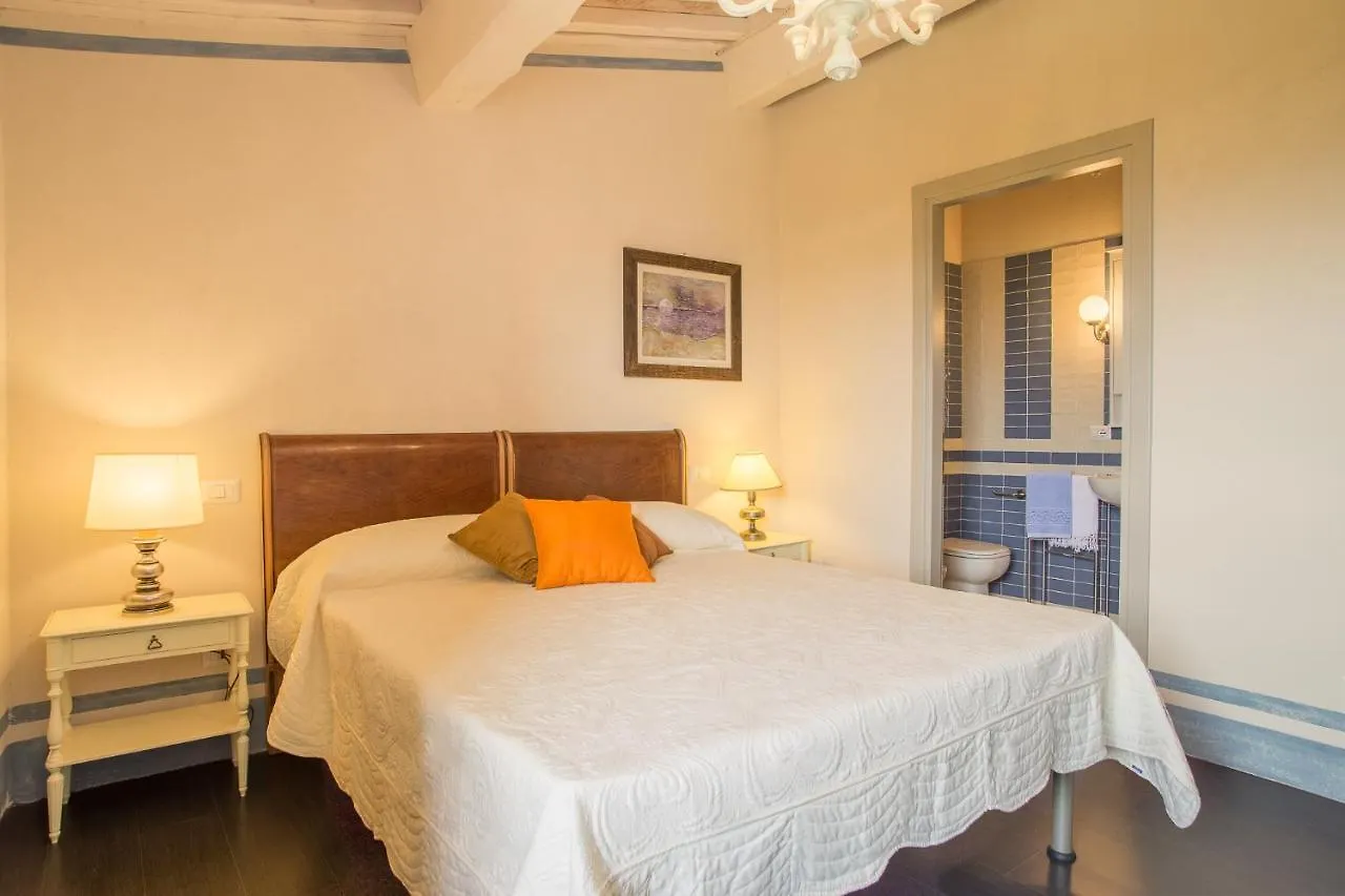 La Dispensa-bio agriturismo Lamporecchio 0*,  Italia